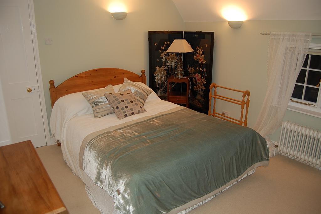 Bed and Breakfast Pickwick House Stoke by Clare Номер фото