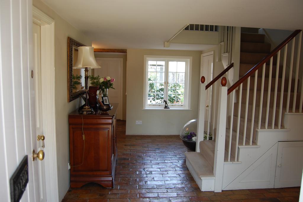 Bed and Breakfast Pickwick House Stoke by Clare Экстерьер фото